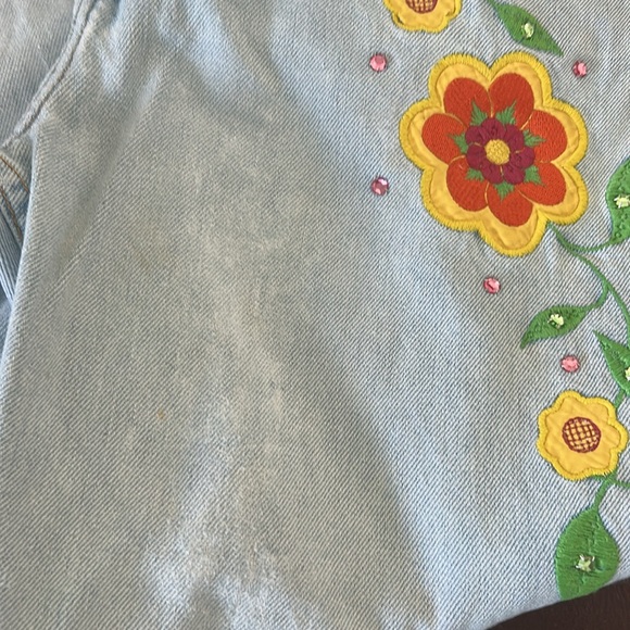 🥂 Host Pick 🥂 Vintage Embroidered Distressed Stonewashed Guess Jeans - Picture 3 of 17